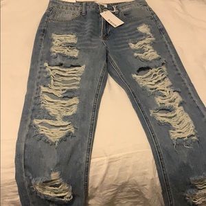 Some boyfriend jeans